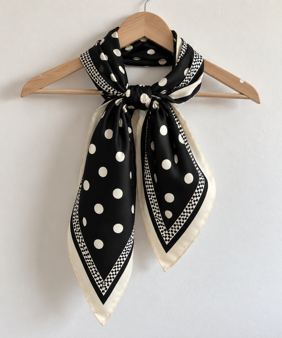 Foulard à pois femme – Atelier Alice